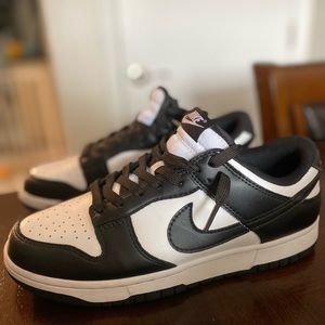 Nike low dunk panda